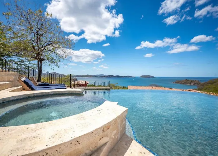 Luxury Living At Catalina *