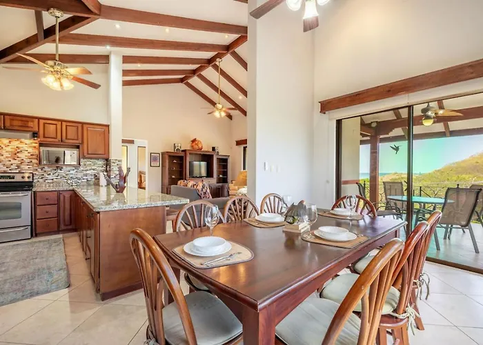 Luxury Living At Catalina