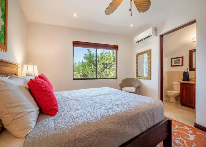 Luxury Living At Catalina *
