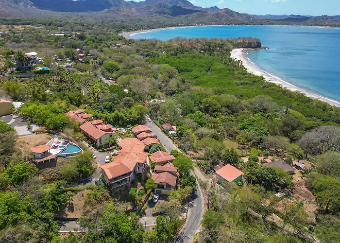 Luxury Living At Catalina *